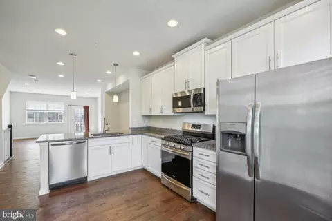 7817 Rosella Ln, Jessup, MD 20794 photo 11