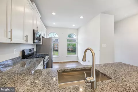 7817 Rosella Ln, Jessup, MD 20794 photo 10