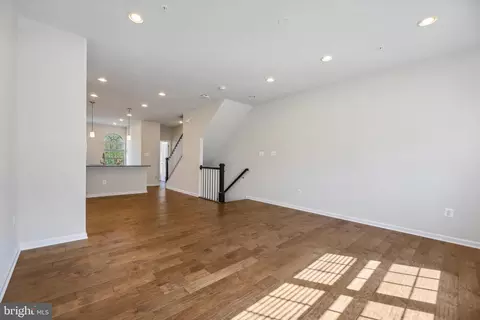 7817 Rosella Ln, Jessup, MD 20794 photo 6