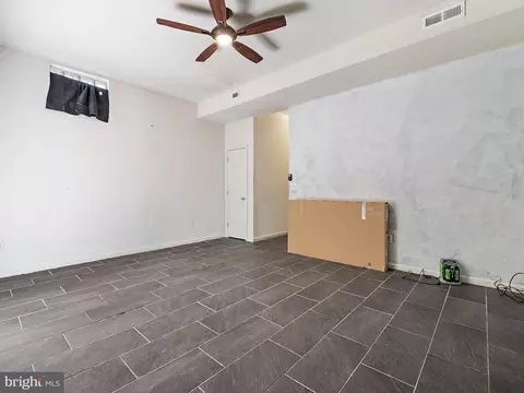 Living - 7753 Everd Ave, Pasadena, MD 21122 photo 6 of 6