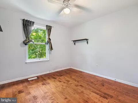 Bedroom - 7753 Everd Ave, Pasadena, MD 21122 photo 1 of 6