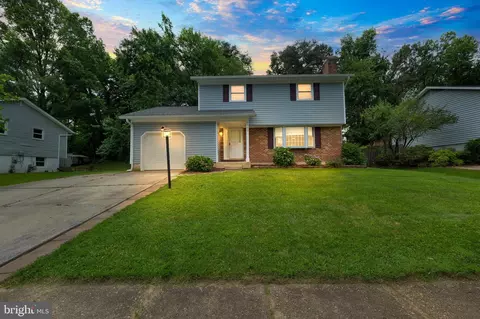 559 Lanny Ct, Millersville, MD 21108