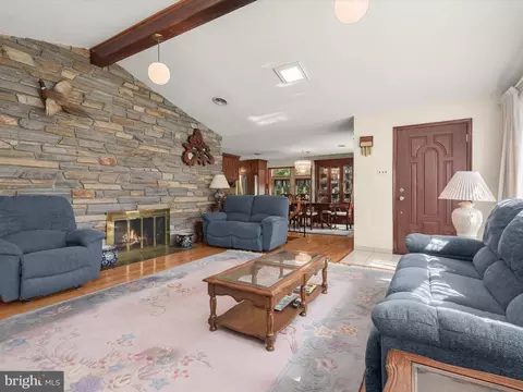 7434 Hickory Ln, Hanover, MD 21076 photo 8