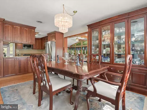 7434 Hickory Ln, Hanover, MD 21076 photo 11