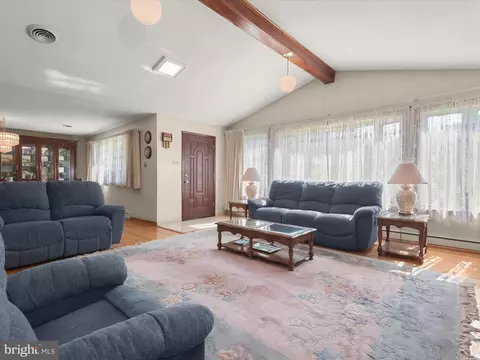 7434 Hickory Ln, Hanover, MD 21076 photo 9