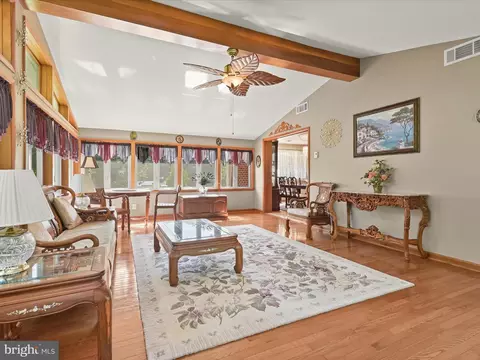 7434 Hickory Ln, Hanover, MD 21076 photo 17