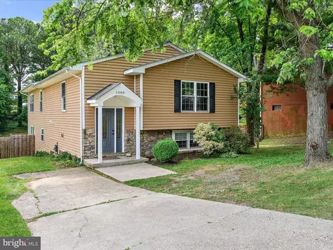 Exterior - 1080 Broadview Dr, Annapolis, MD 21409 photo 9 of 9
