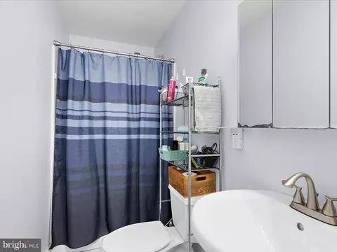 Bath - 1080 Broadview Dr, Annapolis, MD 21409 photo 4 of 5