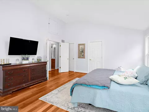 Bedroom - 1080 Broadview Dr, Annapolis, MD 21409 photo 1 of 8
