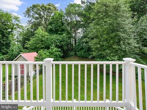 Exterior - 1080 Broadview Dr, Annapolis, MD 21409 photo 4 of 9