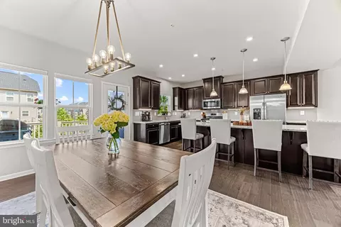 8404 Orchard Harvest Rd, Glen Burnie, MD 21060