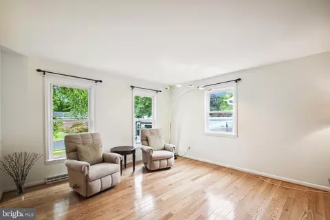 963 Juliet Ln, Arnold, MD 21012 photo 4
