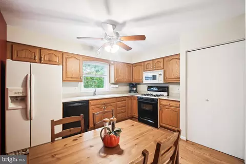 963 Juliet Ln, Arnold, MD 21012 photo 7