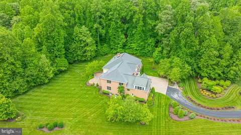 View/Area - 5708 Iron Stone Rd, Lothian, MD 20711 photo 1 of 4