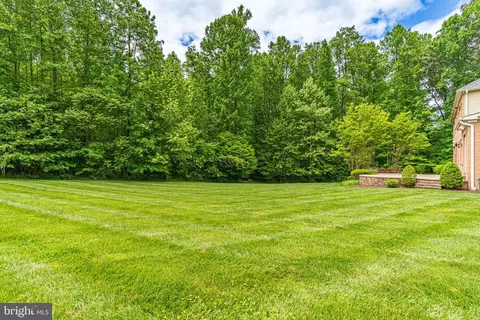 Exterior - 5708 Iron Stone Rd, Lothian, MD 20711 photo 15 of 23