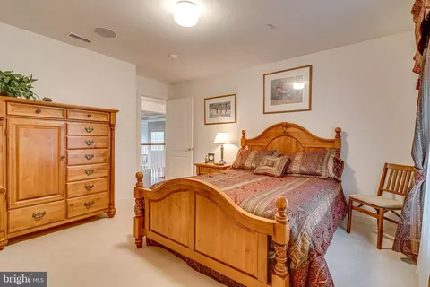 Bedroom - 5708 Iron Stone Rd, Lothian, MD 20711 photo 11 of 13