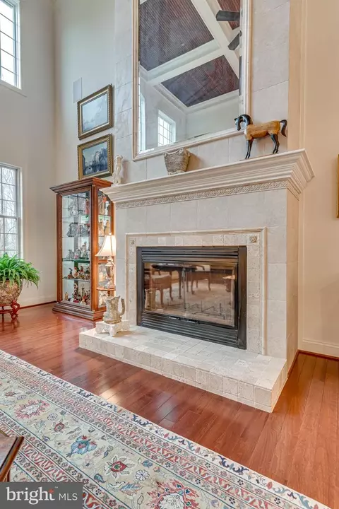Living - 5708 Iron Stone Rd, Lothian, MD 20711 photo 6 of 11