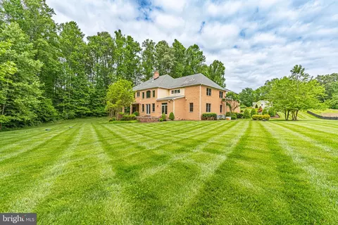Exterior - 5708 Iron Stone Rd, Lothian, MD 20711 photo 17 of 23