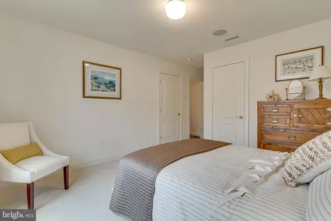 Bedroom - 5708 Iron Stone Rd, Lothian, MD 20711 photo 9 of 13