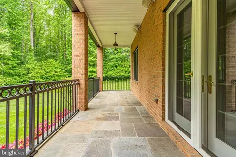 Exterior - 5708 Iron Stone Rd, Lothian, MD 20711 photo 6 of 23