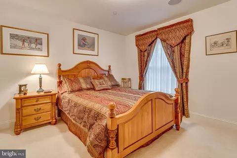 Bedroom - 5708 Iron Stone Rd, Lothian, MD 20711 photo 12 of 13