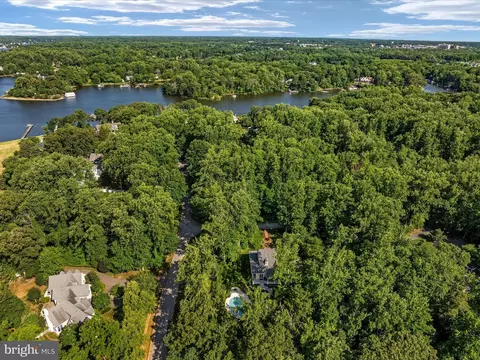 View/Area - 407 Beards Dock Xing, Annapolis, MD 21403 photo 5 of 10