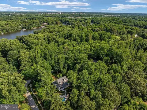 View/Area - 407 Beards Dock Xing, Annapolis, MD 21403 photo 6 of 10