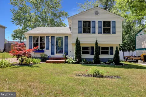 367 Dublin Dr, Glen Burnie, MD 21060