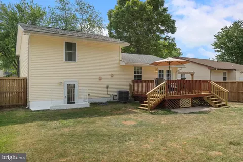 7909 Kings Bench Pl, Pasadena, MD 21122 photo 28
