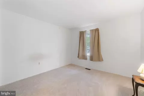 7909 Kings Bench Pl, Pasadena, MD 21122 photo 21