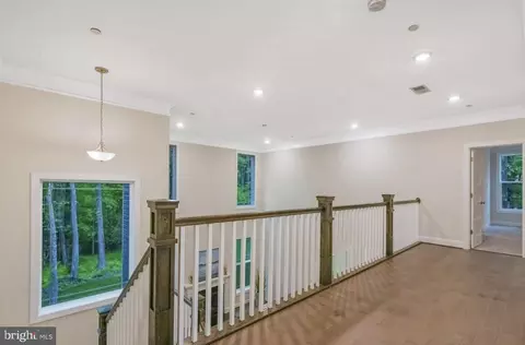 Entry Way - 8193 Forest Glen Drive - Baltimore Model, Pasadena, MD 21122 photo 11 of 14