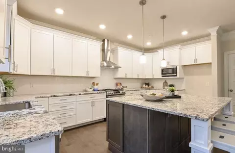 Kitchen - 8193 Forest Glen Drive - Baltimore Model, Pasadena, MD 21122 photo 1 of 2