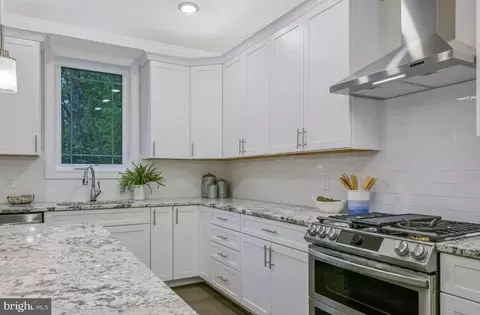 Kitchen - 8193 Forest Glen Drive - Baltimore Model, Pasadena, MD 21122 photo 2 of 2