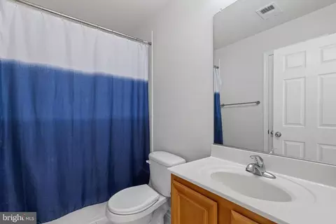 Bath - 8403 Winding Trl, Laurel, MD 20724 photo 1 of 3