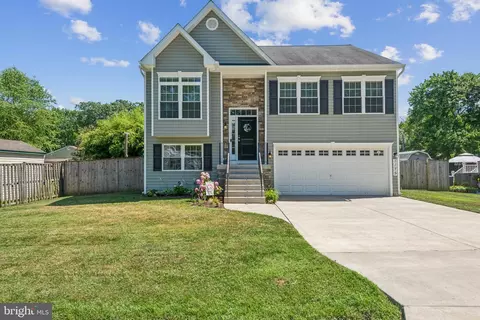 1175 Maple Ave, Shady Side, MD 20764
