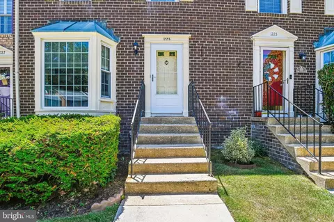 1225 Brunswick Ct, Arnold, MD 21012