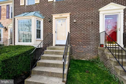 Exterior - 1225 Brunswick Ct, Arnold, MD 21012 photo 2 of 5