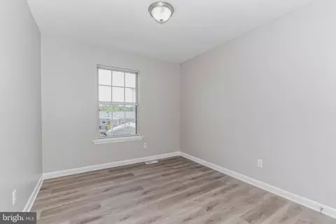 Bedroom - 1708 Potomac Rd, Edgewater, MD 21037 photo 1 of 1