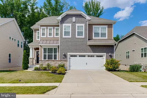 1138 Fitzhugh Dr, Glen Burnie, MD 21060