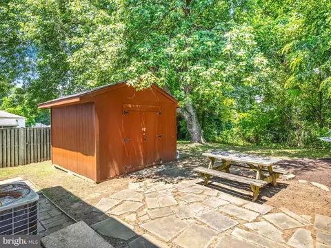 Exterior - 294 Ternwing Dr, Arnold, MD 21012 photo 4 of 8