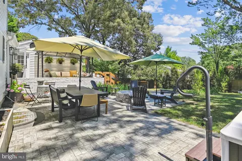 Exterior - 1157 Hampton Rd, Annapolis, MD 21409 photo 6 of 23