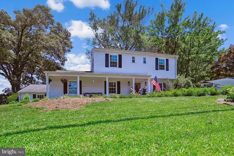 Exterior - 1157 Hampton Rd, Annapolis, MD 21409 photo 14 of 23