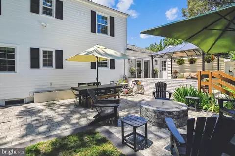 Exterior - 1157 Hampton Rd, Annapolis, MD 21409 photo 4 of 23
