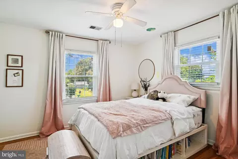 Bedroom - 1157 Hampton Rd, Annapolis, MD 21409 photo 11 of 11