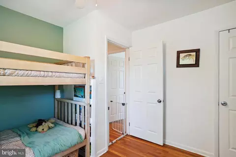 Bedroom - 1157 Hampton Rd, Annapolis, MD 21409 photo 5 of 11