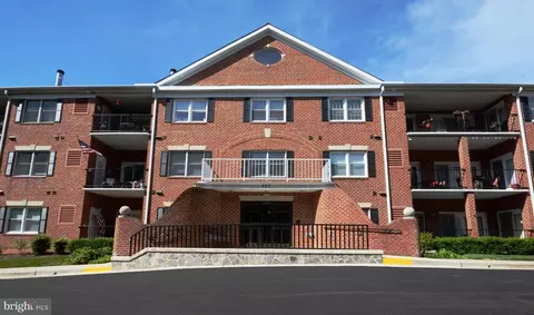 803 Coxswain Way #206, Annapolis, MD 21401