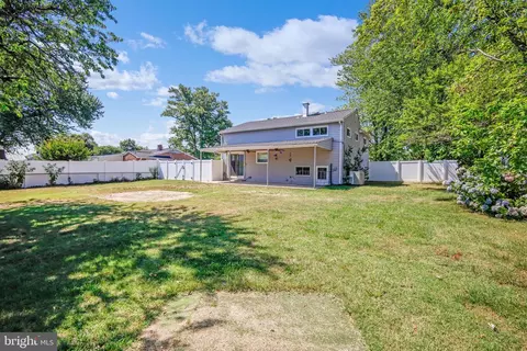 2 Appian Way, Pasadena, MD 21122 photo 32