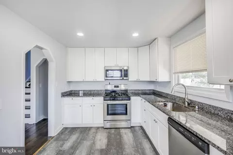 2 Appian Way, Pasadena, MD 21122 photo 10