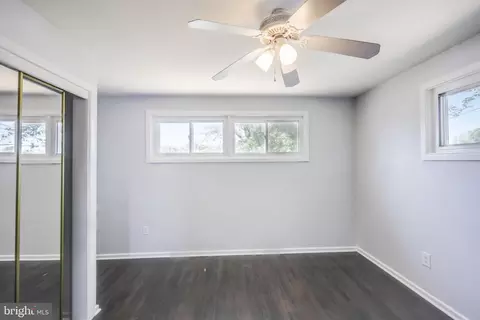 2 Appian Way, Pasadena, MD 21122 photo 15