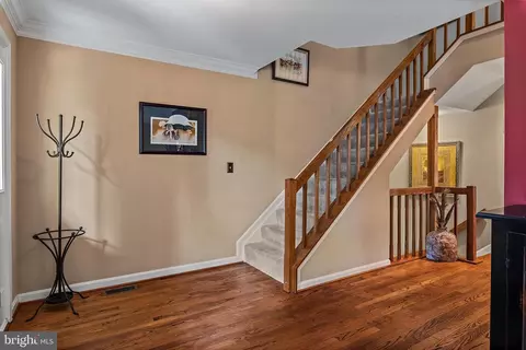 Entry Way - 136 Spring Place Way, Annapolis, MD 21401 photo 3 of 12